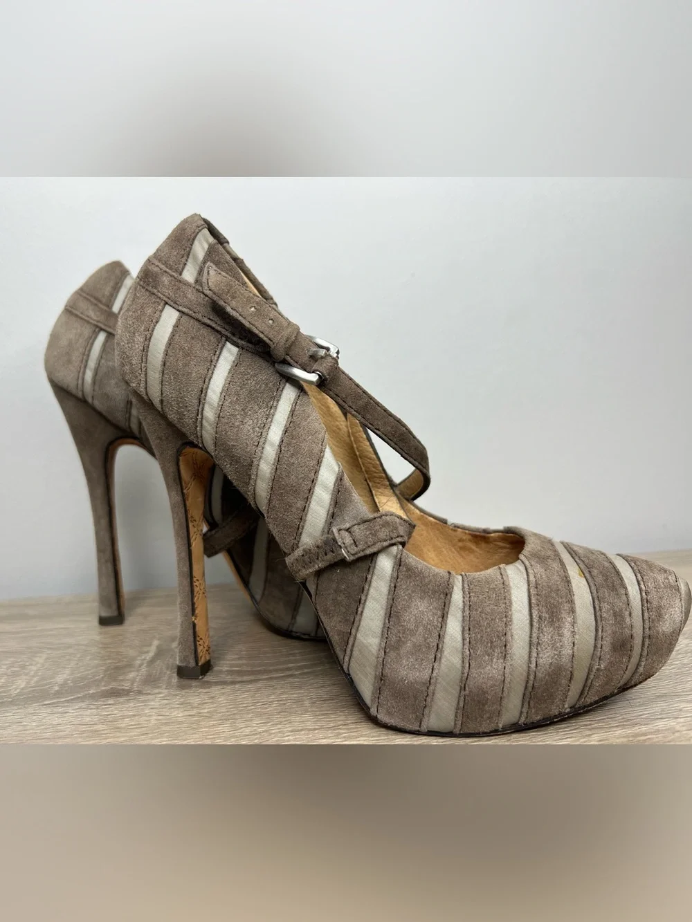 L.A.M.B. Gwen Stefani Taupe Suede & Satin Striped Mary Jane Pumps Size 7.5M